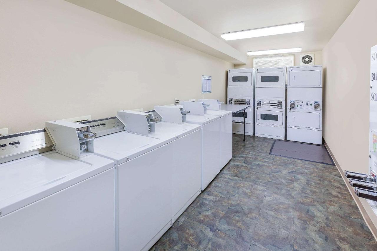 Woodspring Suites Ankeny Des Moines Exterior foto