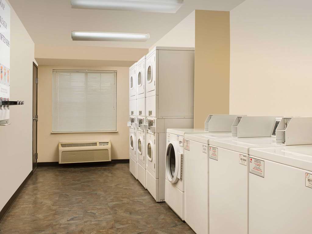 Woodspring Suites Ankeny Des Moines Facilidades foto