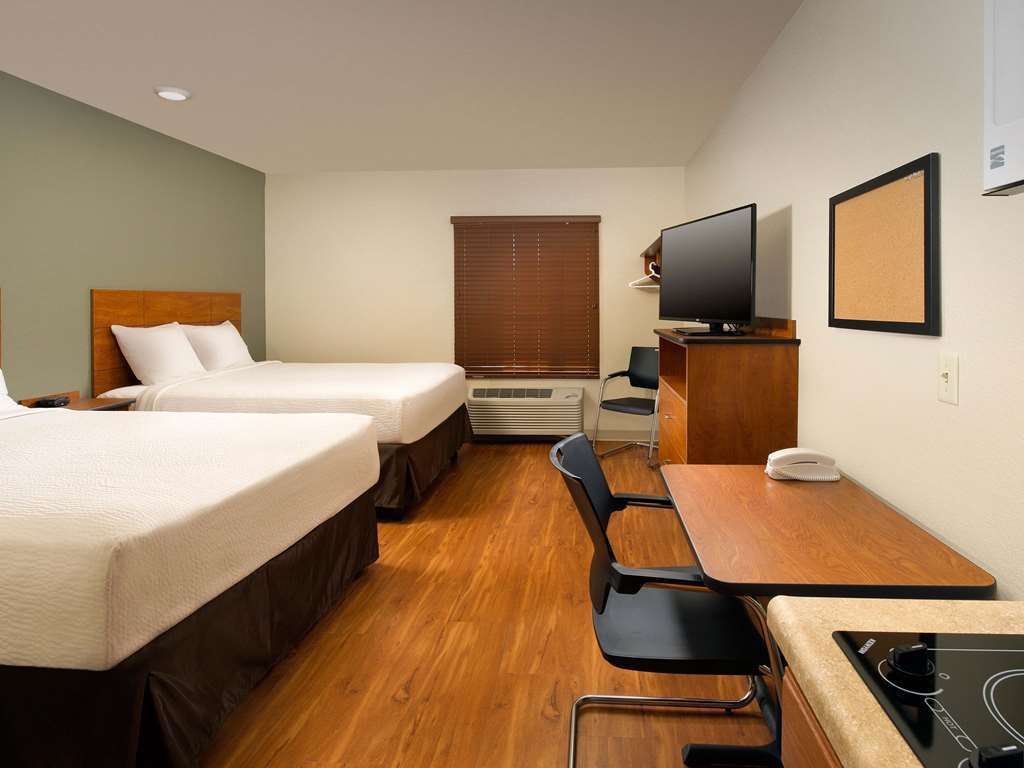 Woodspring Suites Ankeny Des Moines Quarto foto